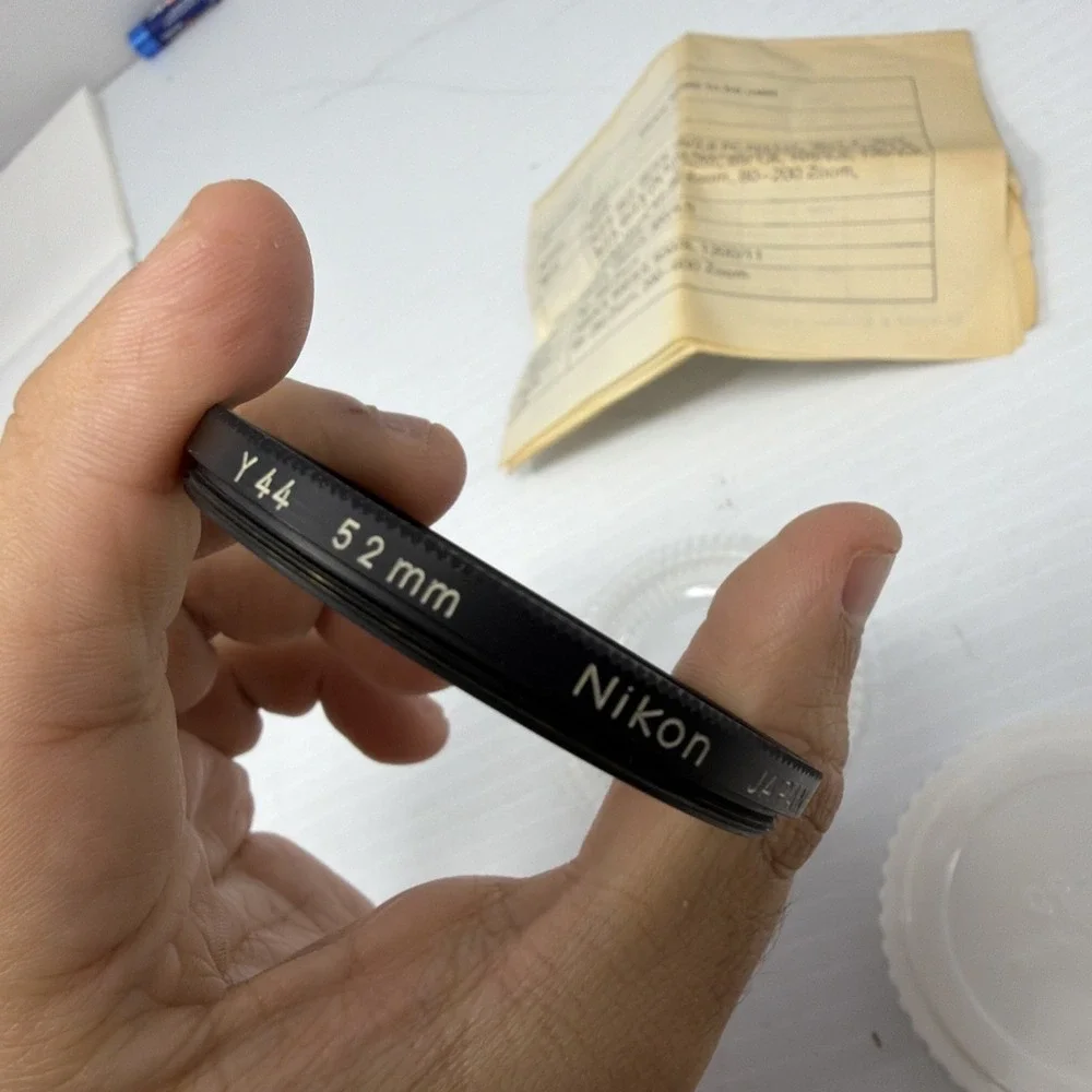 Nikon filter screw